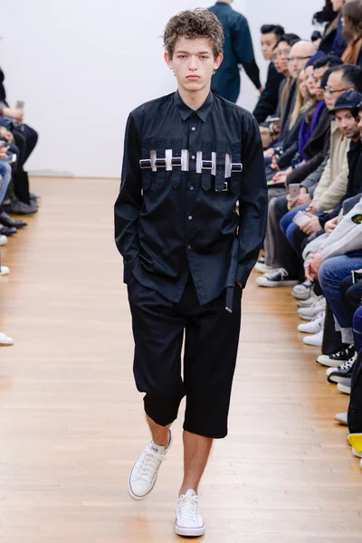 Look 38